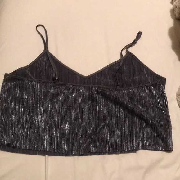 Victoria secret shiny crop top - Picture 2 of 3
